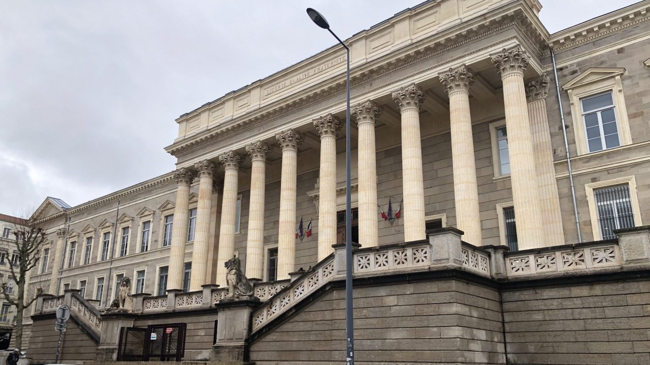 tribunal saint etienne
